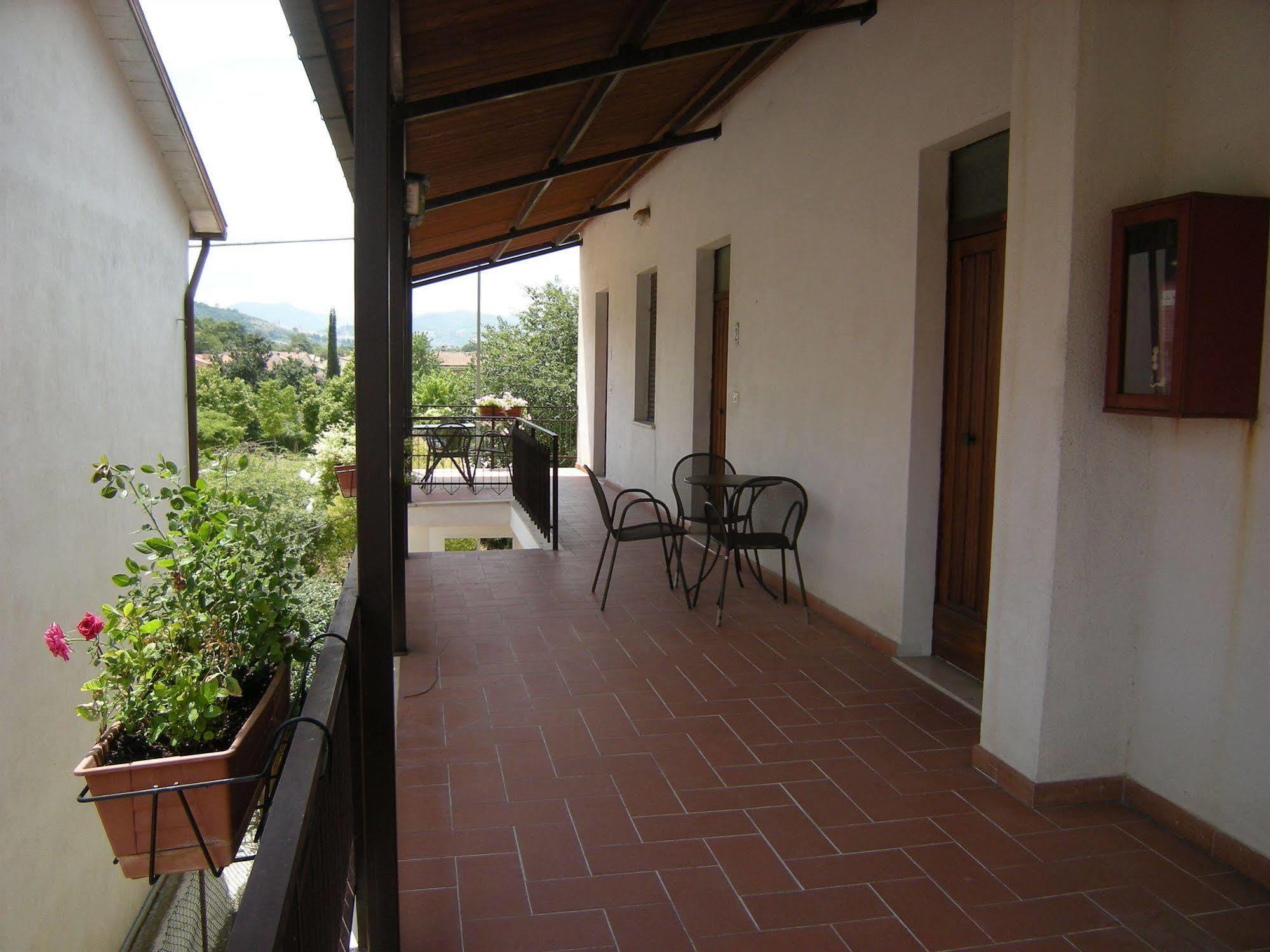 Hotel Boni Cerri Spoleto Kültér fotó